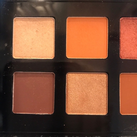 NYX Eyeshadow Palette - Picture 5 of 5